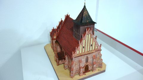 Modell der katholischen Pfarrkirche 